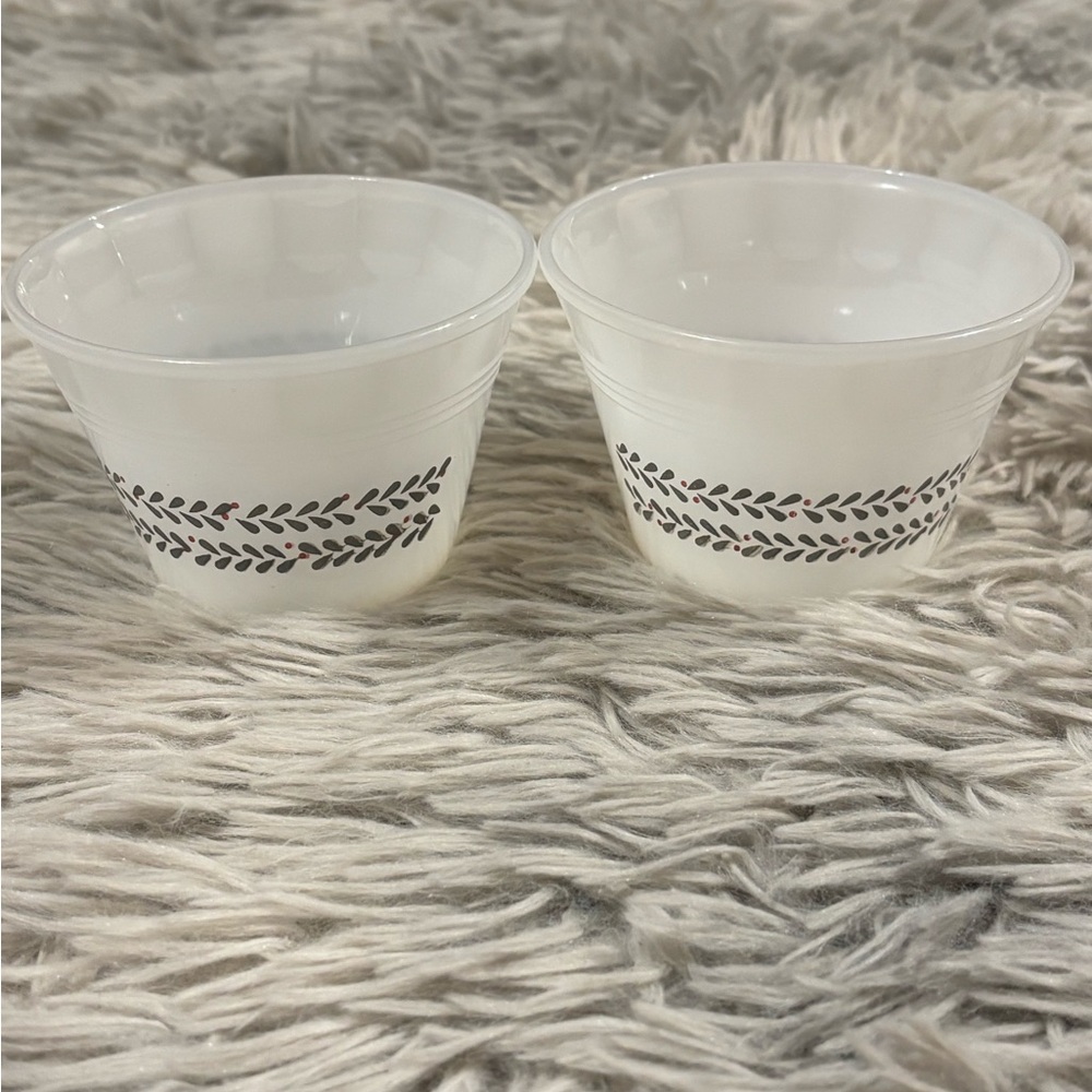 Vintage Termocrisa Milk Glass Ramekins